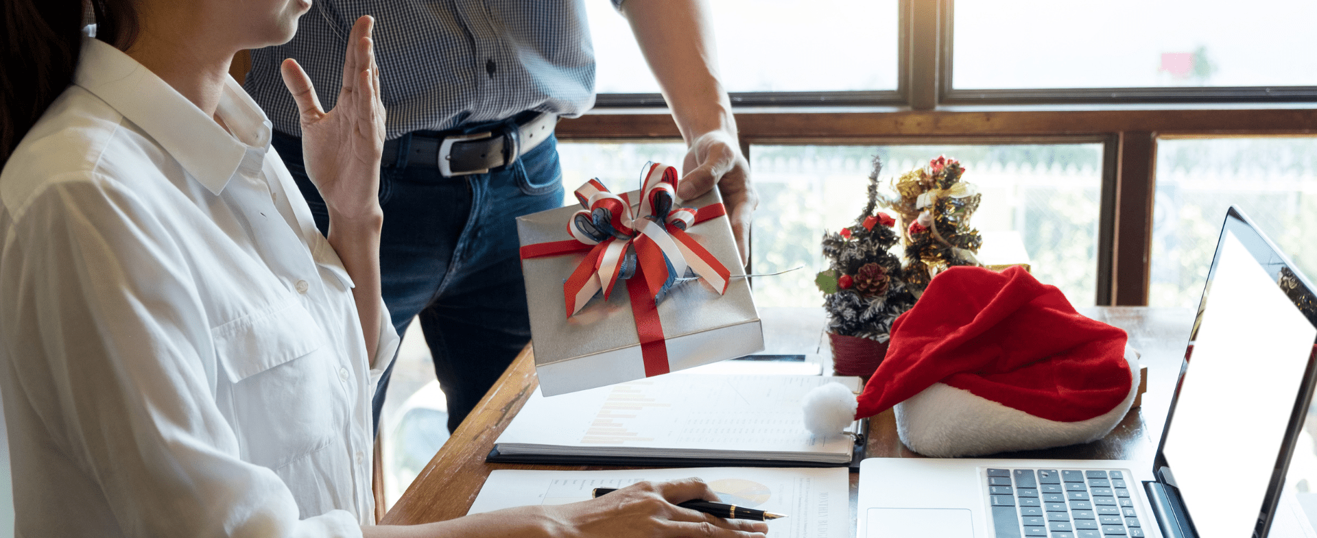Gift Ideas for Employees for Christmas - nibula