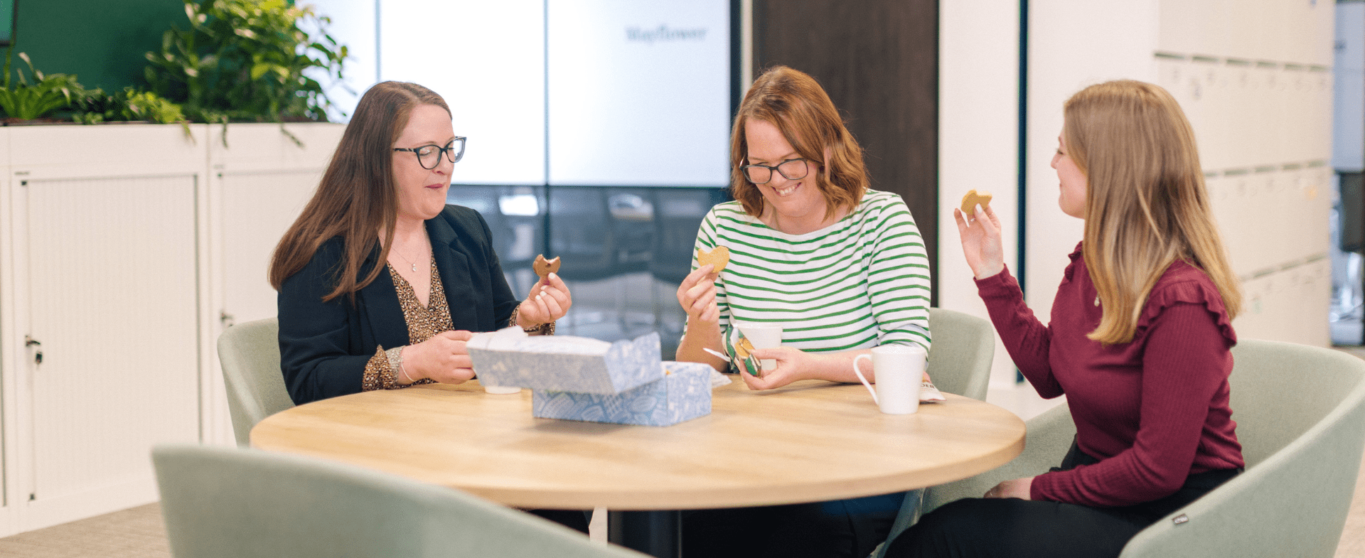 Why Businesses Are Switching to Gifting Hampers for Staff and Clients (And Why Yours Should Too) - nibula