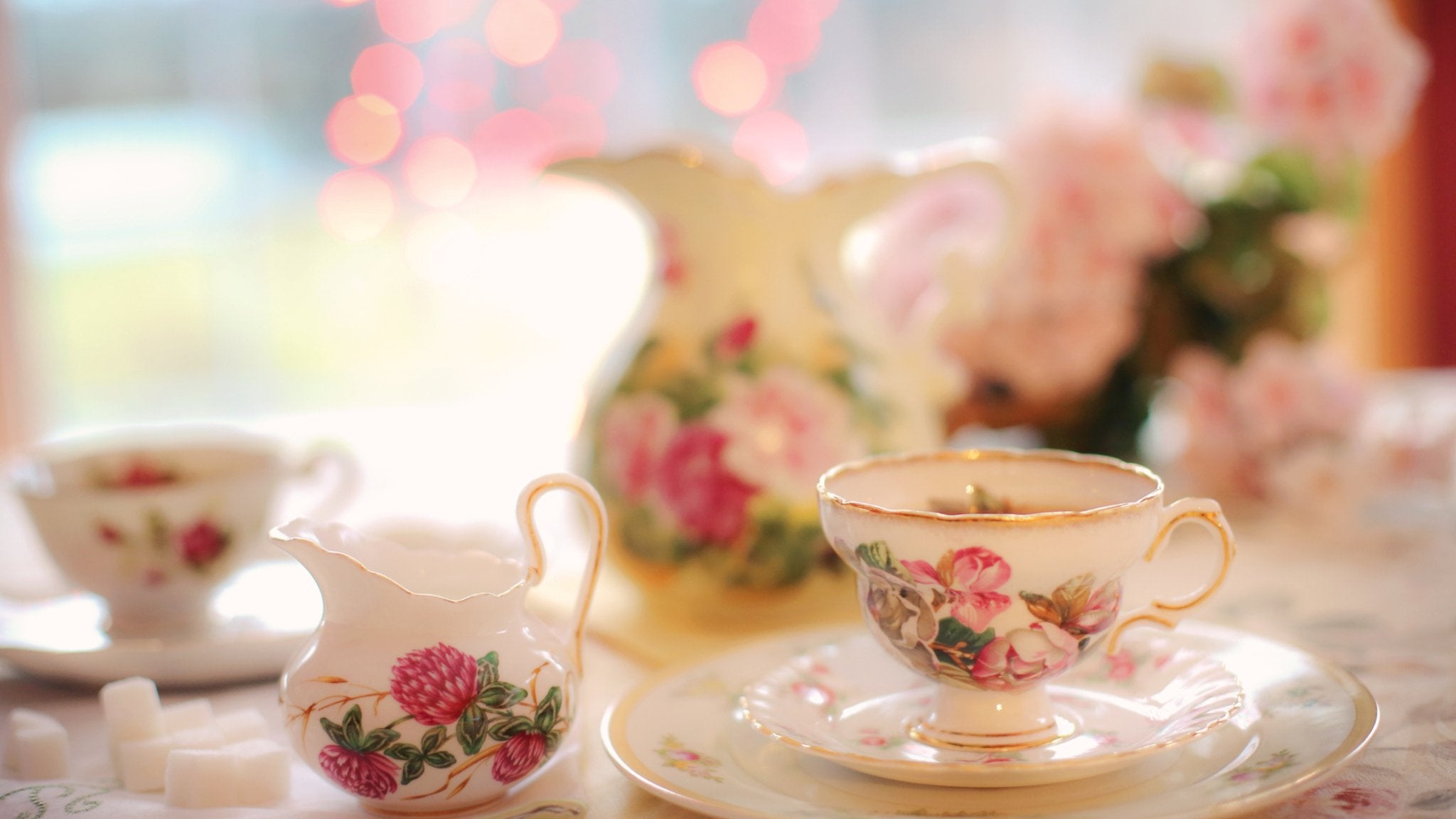 The Art of Indulging: Afternoon Tea Box Delights for a Perfect Afternoon Treat - nibula