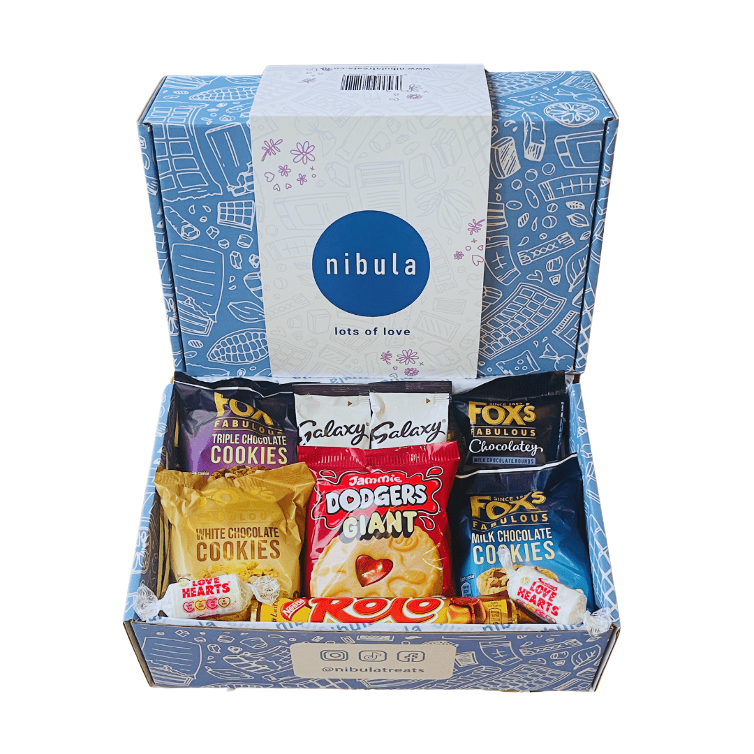 Lots of Love Gift Hamper - nibula